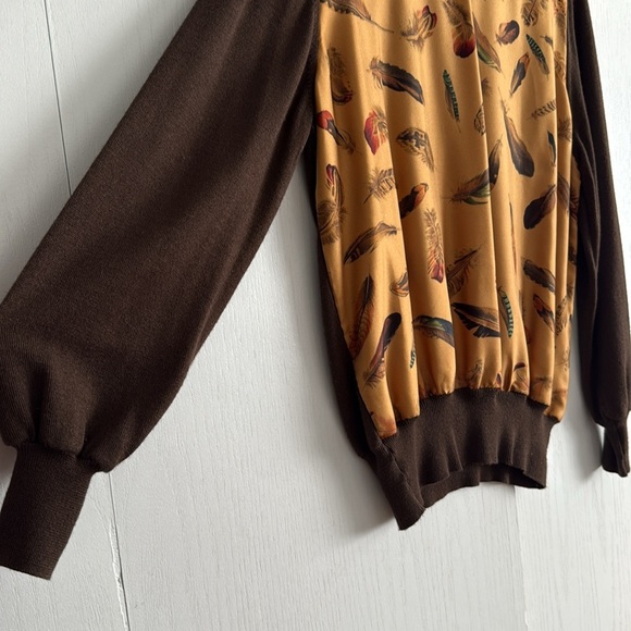 Hermes Paris Vintage 100% Silk Scarf Panel Sweater Feathers Print Mock Neck EU38 - Picture 5 of 11